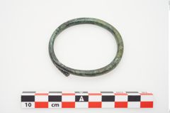 Foto von Bronzearmreif (NHMW-PRAE-023703)